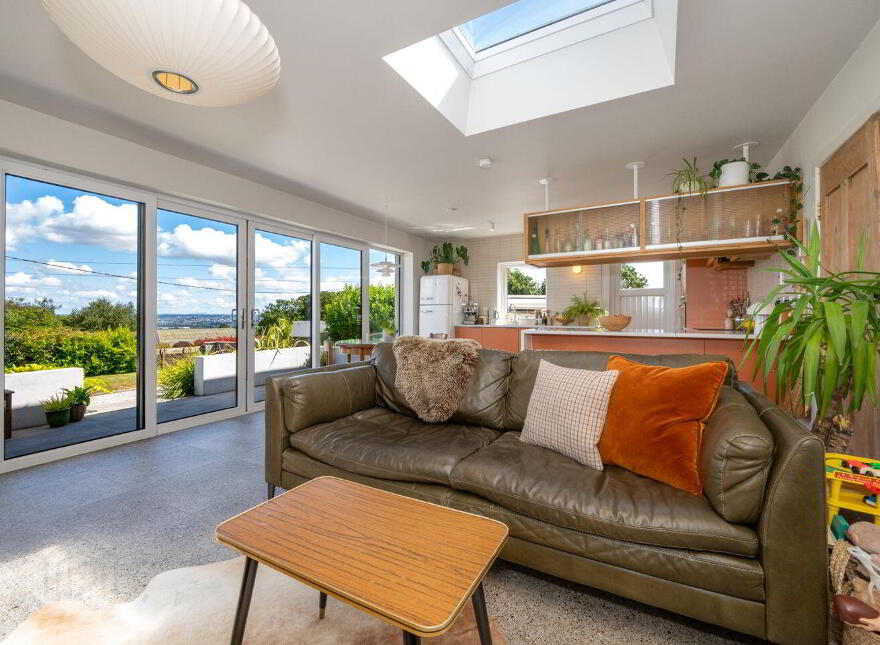 The Cottage, Castlewhite, Waterfall, T12CYR3