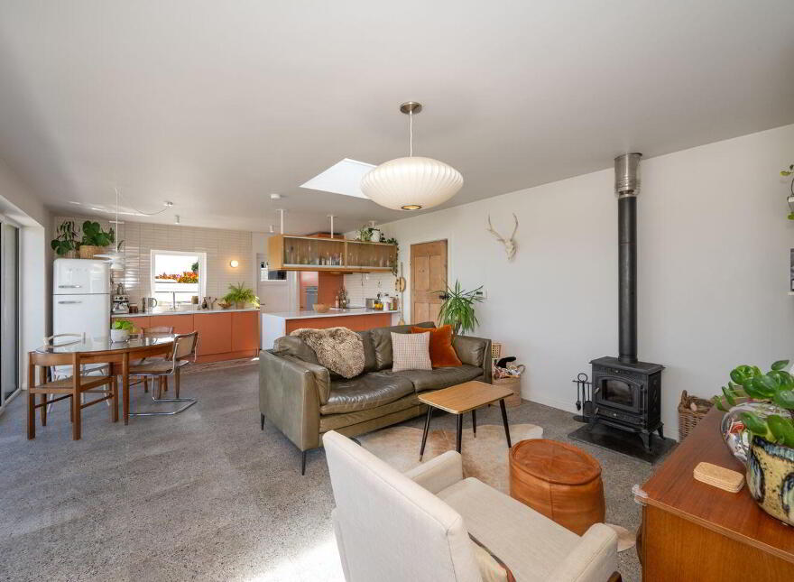 The Cottage, Castlewhite, Waterfall, T12CYR3