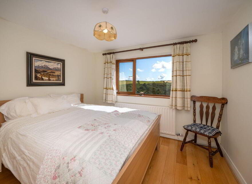The Anchor, Ardkilly, Sandycove, Kinsale, P17HY11