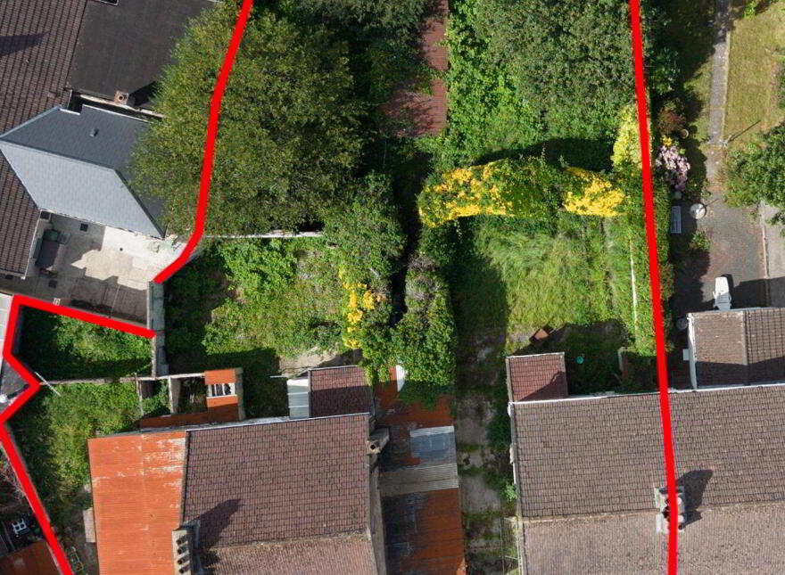 Avalon, 62 Hartlands Avenue, The Lough, The Lough, T12E8W5