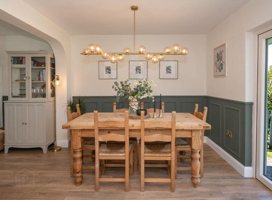 St Martins, Crura, Riverstick, P43H763