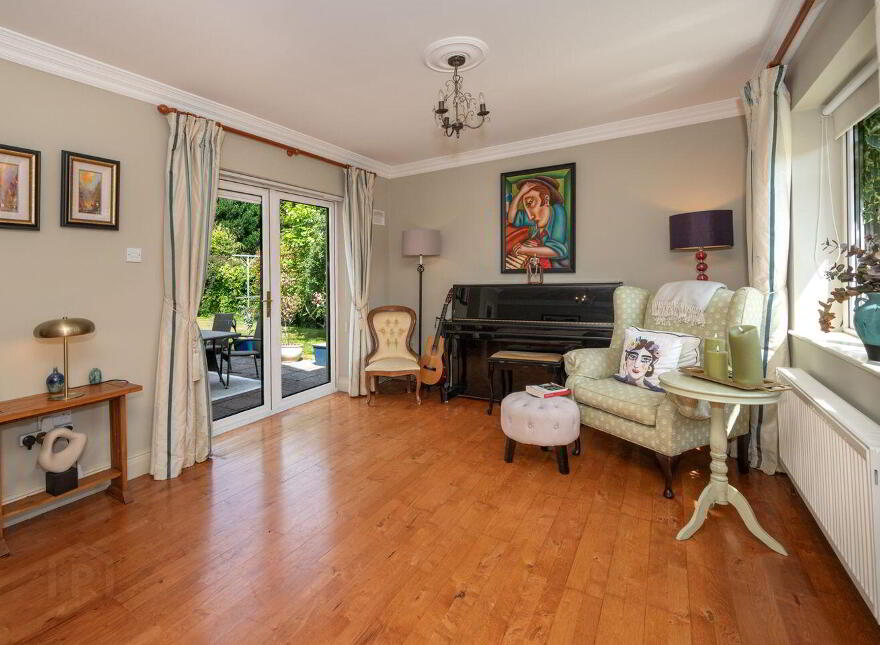 4 Jamesmont, Garryduff, Rochestown, Rochestown, T12RKW4