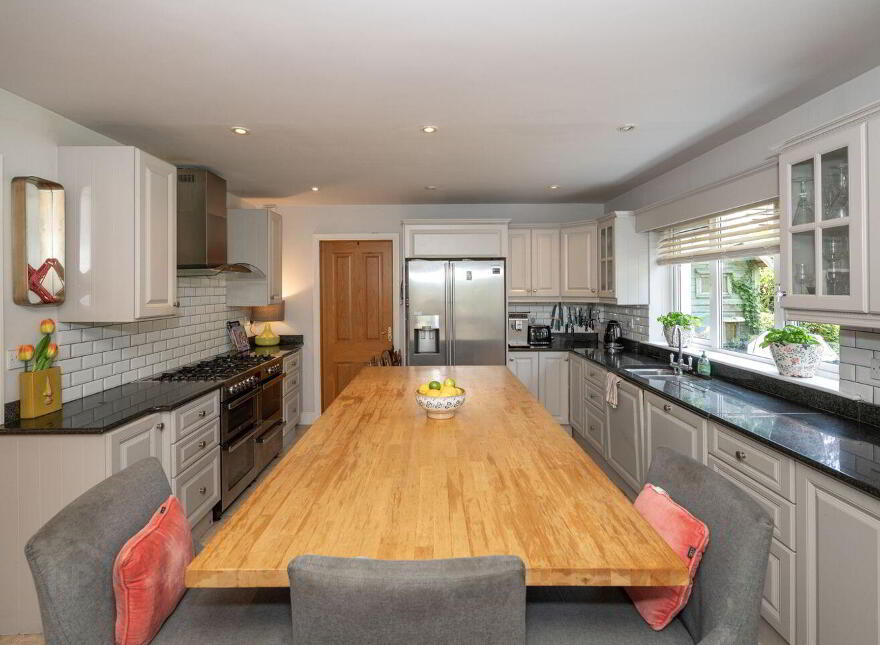 4 Jamesmont, Garryduff, Rochestown, Rochestown, T12RKW4