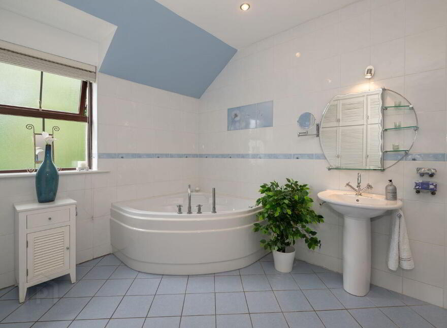 Sycamore House, Station Road, Blarney, T23K265