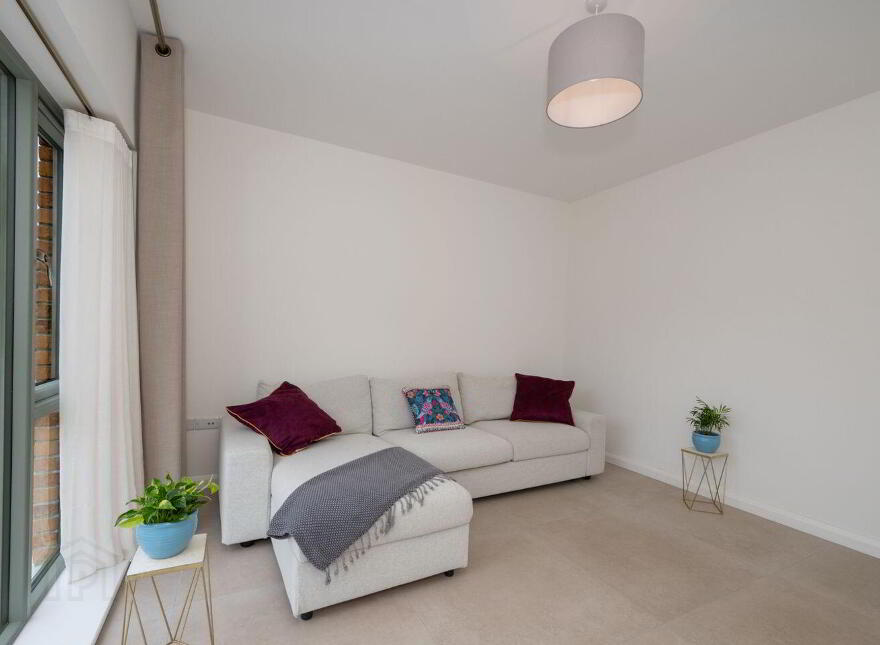 20 Arlington, Kerry Pike, Kerry Pike, T23FX2C