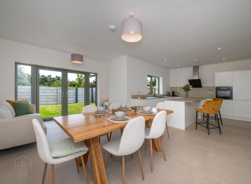20 Arlington, Kerry Pike, Kerry Pike, T23FX2C