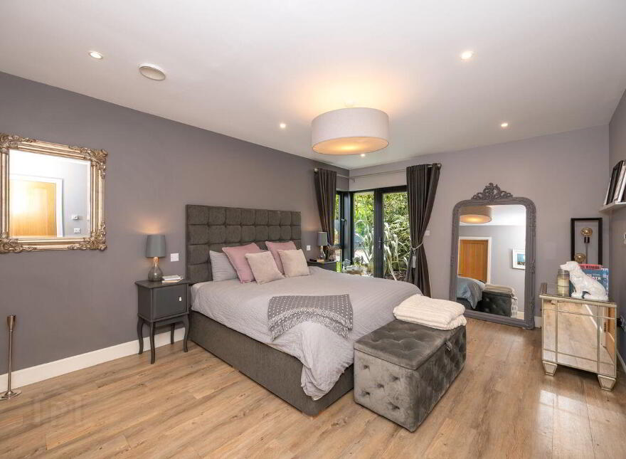 Barr, Blarney, T23KW57