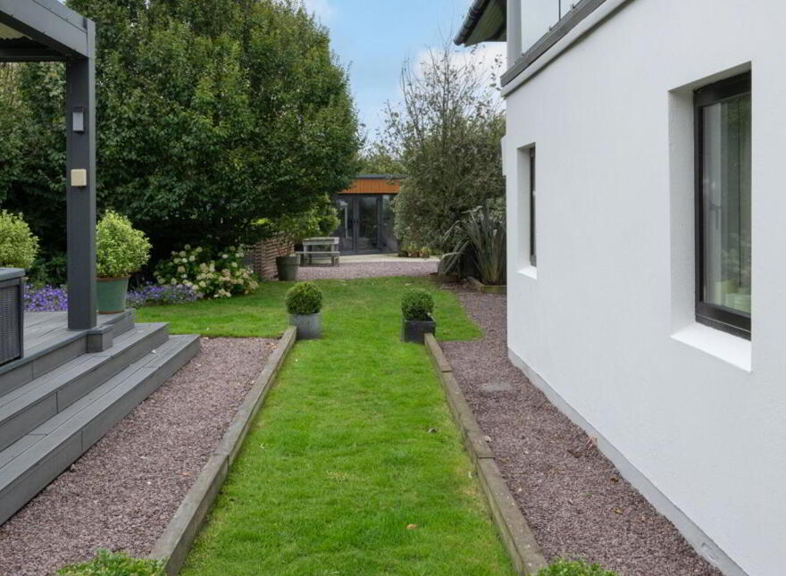 Barr, Blarney, T23KW57