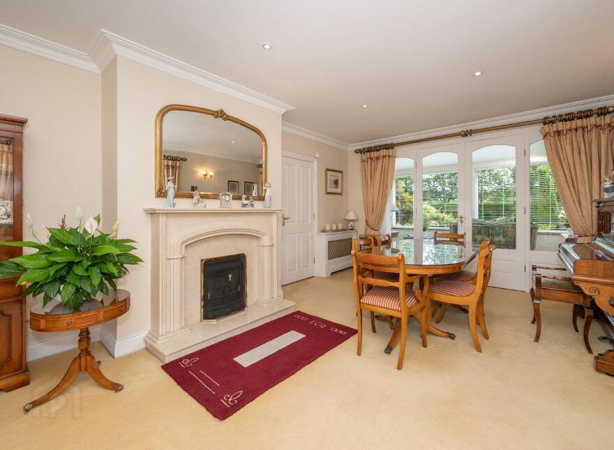 2 Beverly, Ovens, P31YW65