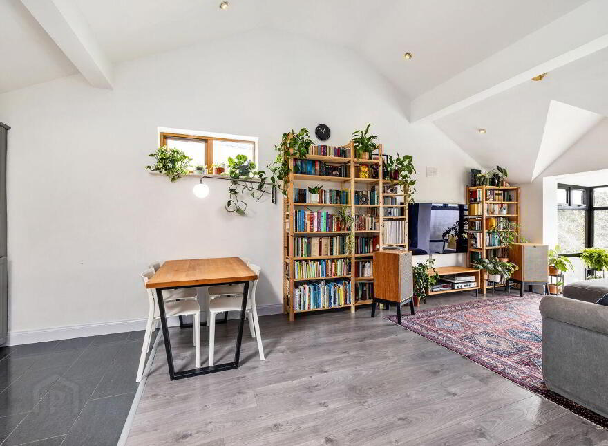 Apt, 4 Thormanby Court, Howth, Howth, D13KD58