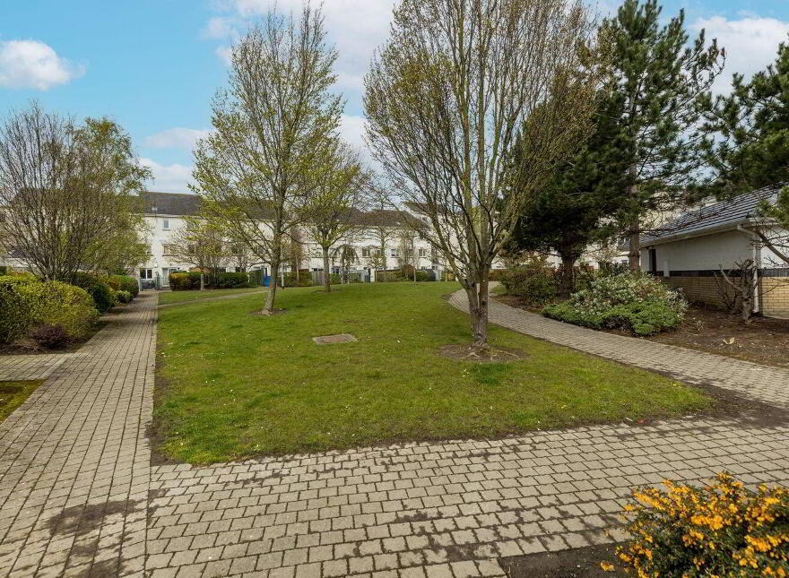 22 St Samson's Court ( Plus Attic), Balgriffin, Balgriffin, D13T8P4