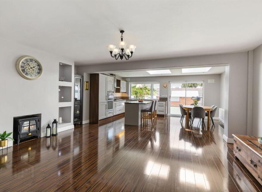 70 Grangemore Drive, Donaghmede, Donaghmede, D13C5V9