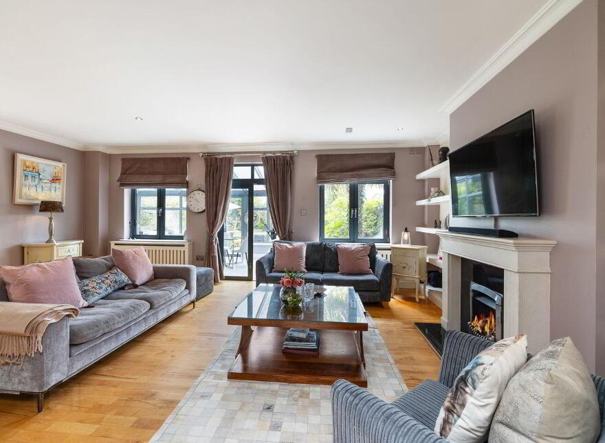 4 Corr Castle, Howth Road, Howth, Howth, D13X821