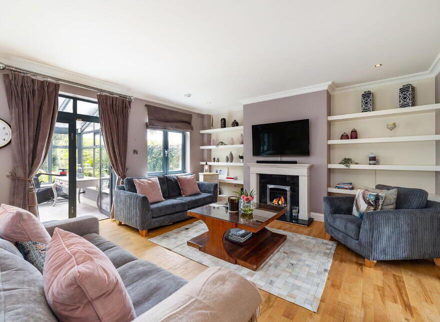 4 Corr Castle, Howth Road, Howth, Howth, D13X821