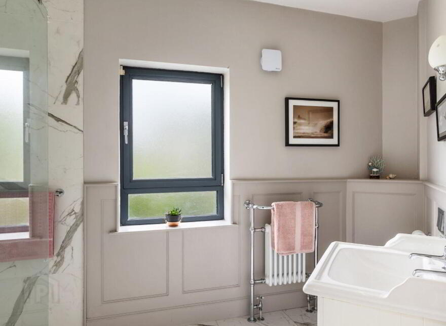 4 Corr Castle, Howth Road, Howth, Howth, D13X821