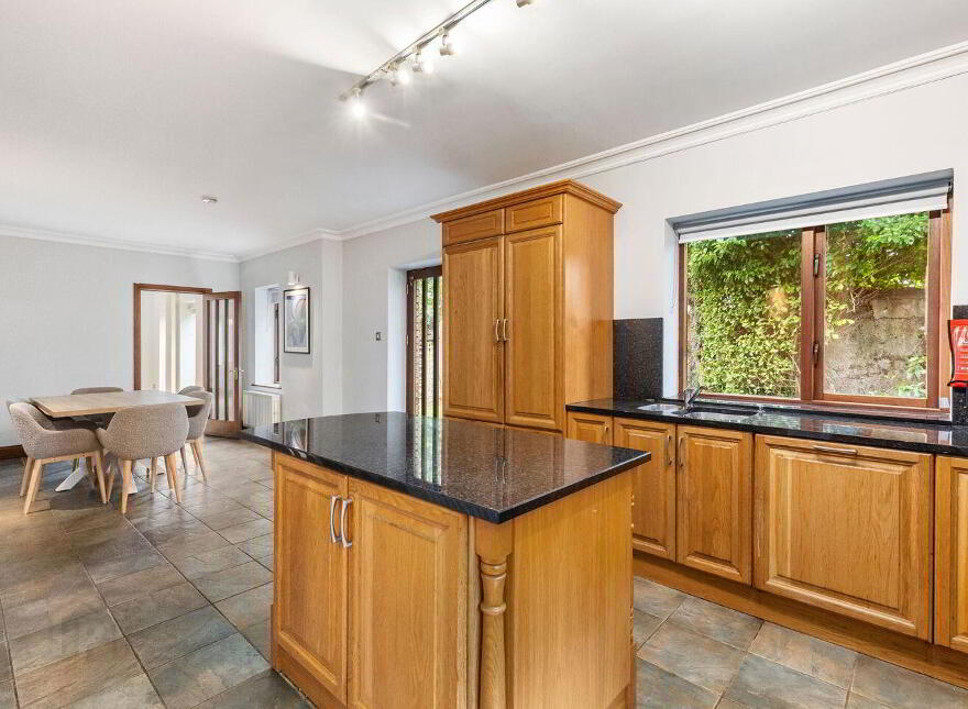 2 Four Oaks, Oaklands Crescent, Rathgar, Rathgar, D06VF29