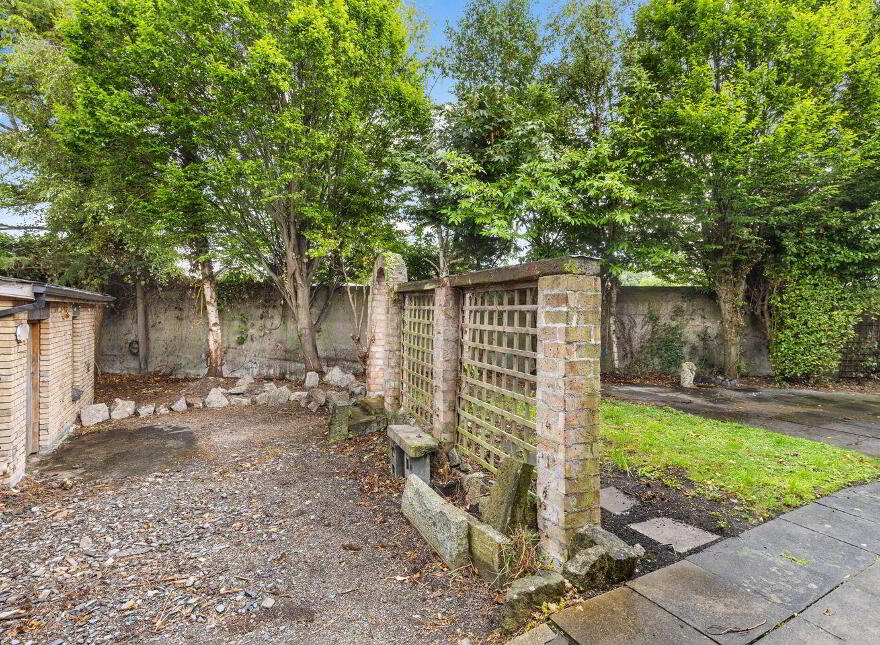 2 Four Oaks, Oaklands Crescent, Rathgar, Rathgar, D06VF29