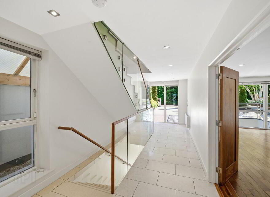 1 Longwood, Wynnsward Park, Clonskeagh, Clonskeagh, D14V9H3