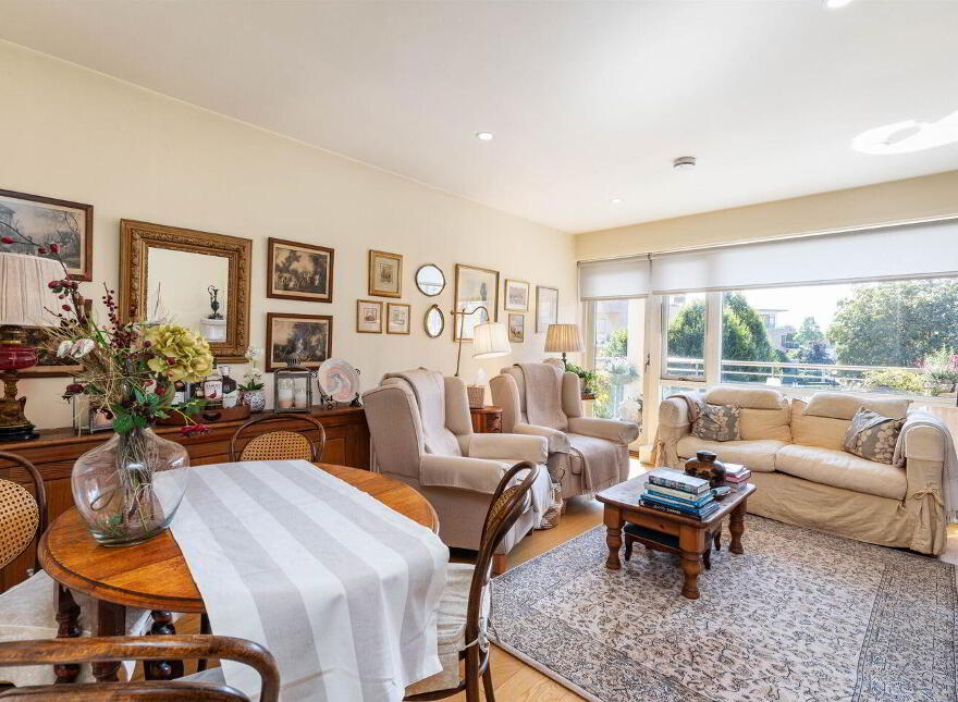 335 The Oaks, Trimbleston, Goatstown, Goatstown, D14RK75