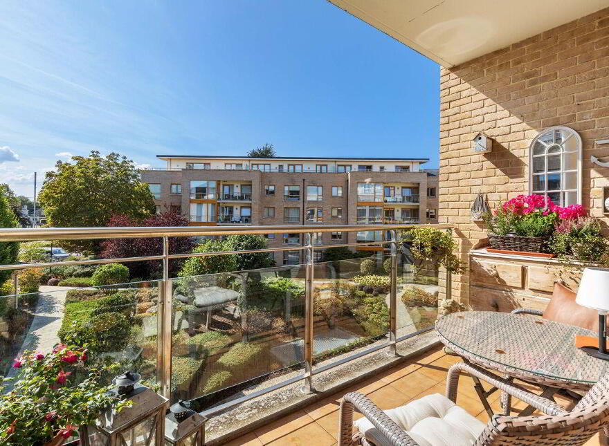 335 The Oaks, Trimbleston, Goatstown, Goatstown, D14RK75