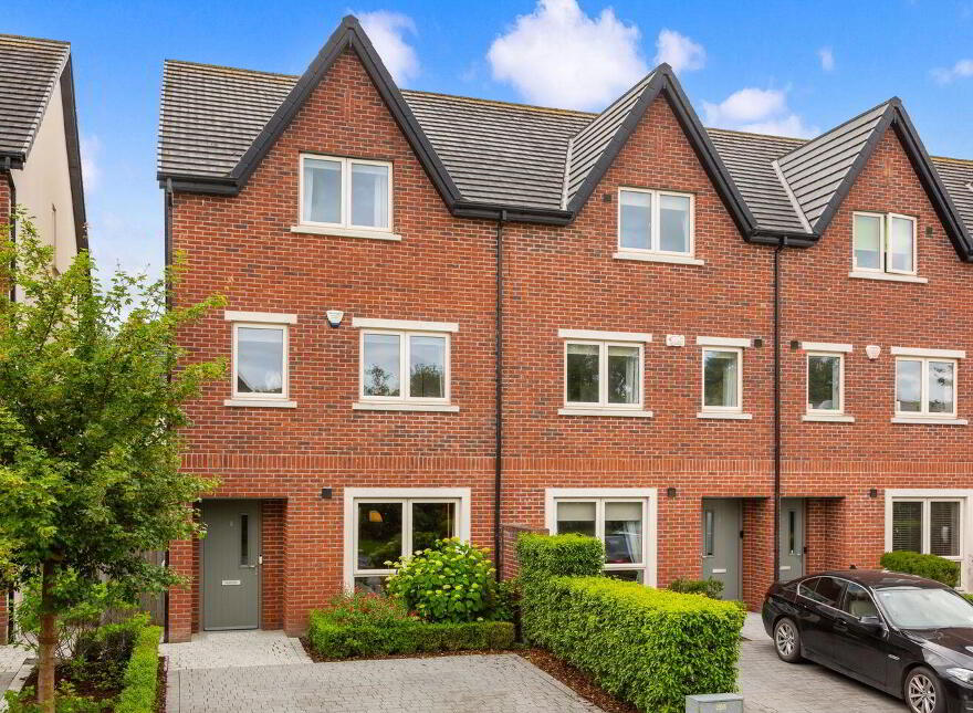 8 Shackleton Avenue, Adamstown, K78W9V3