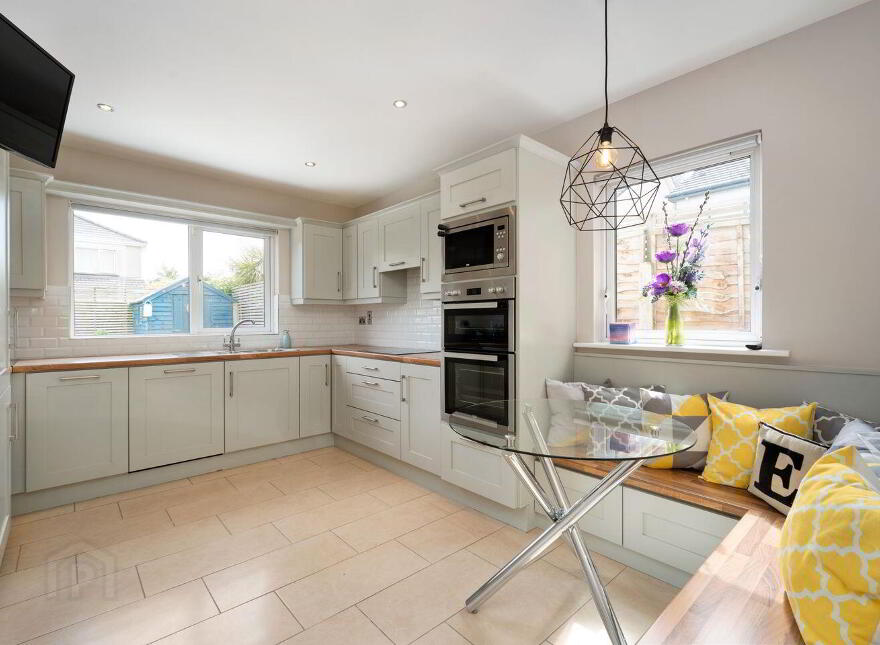 11 The Avenue, Grange Manor, Lucan, K78V677