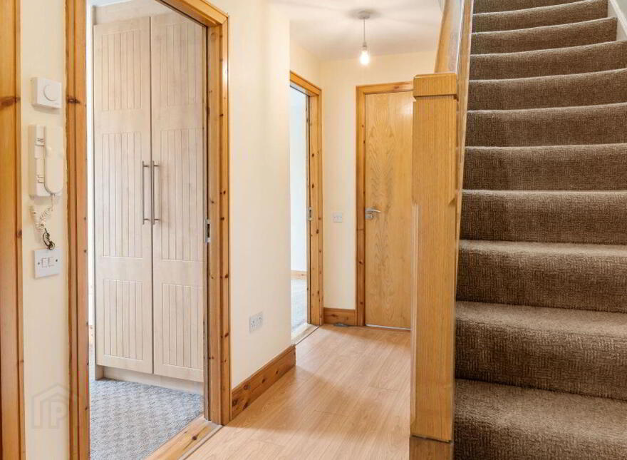 6 Castlegate Crescent, Adamstown, Adamstown, K78F721