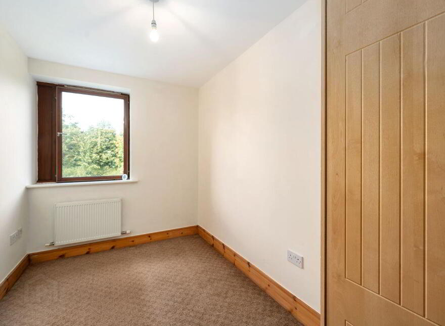 6 Castlegate Crescent, Adamstown, Adamstown, K78F721