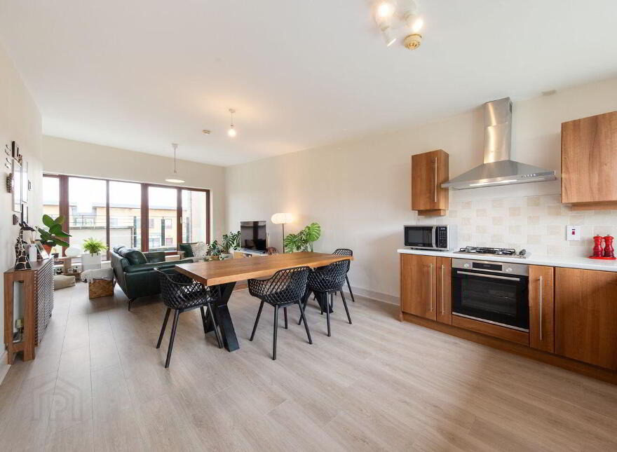 84 Adamstown Avenue, Adamstown, K78EX41