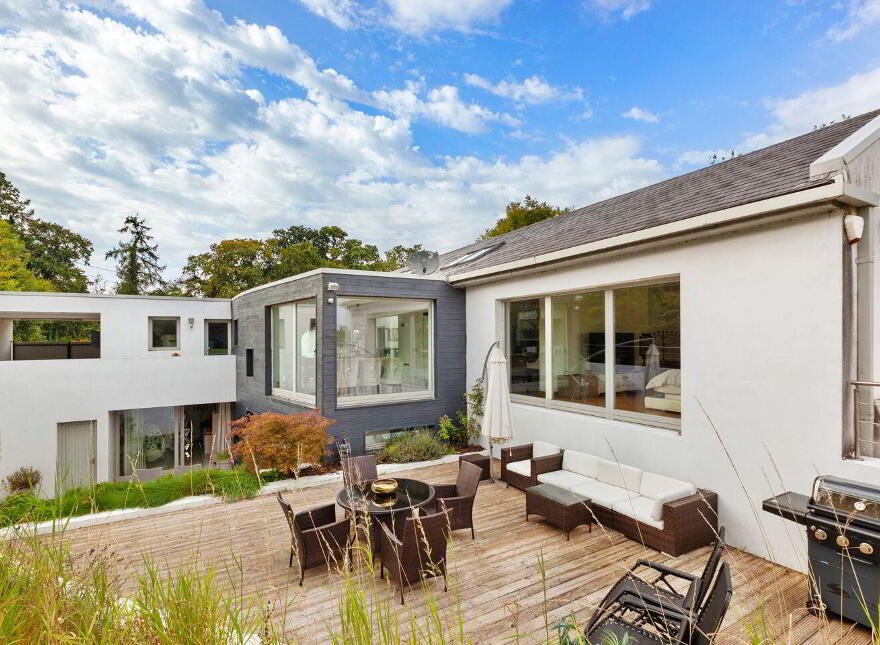 The Bunker, Westmanstown, Lucan, K78X2E7