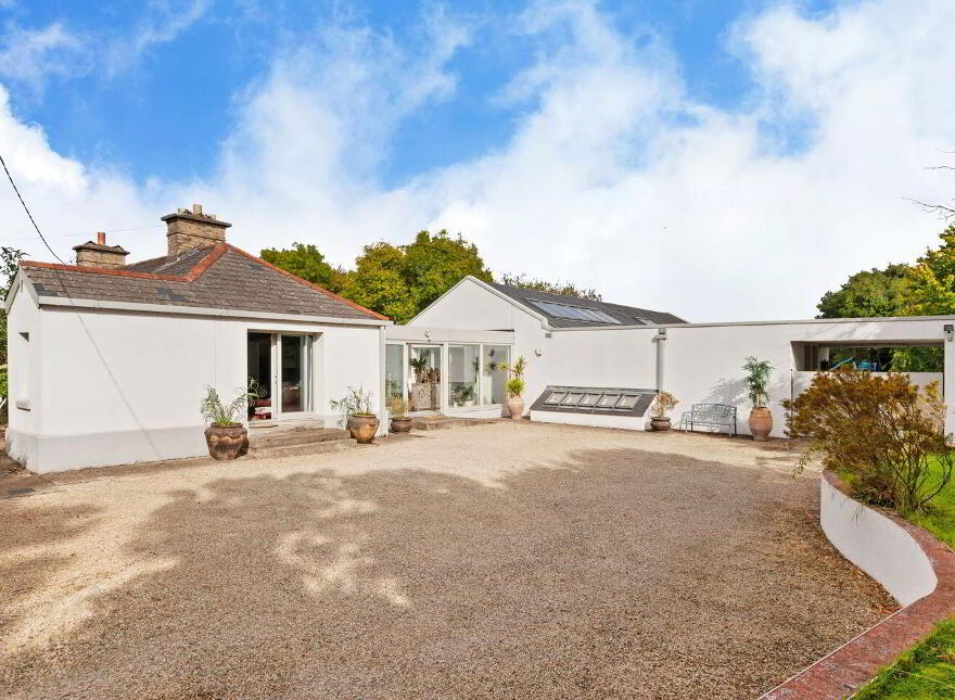The Bunker, Westmanstown, Lucan, K78X2E7