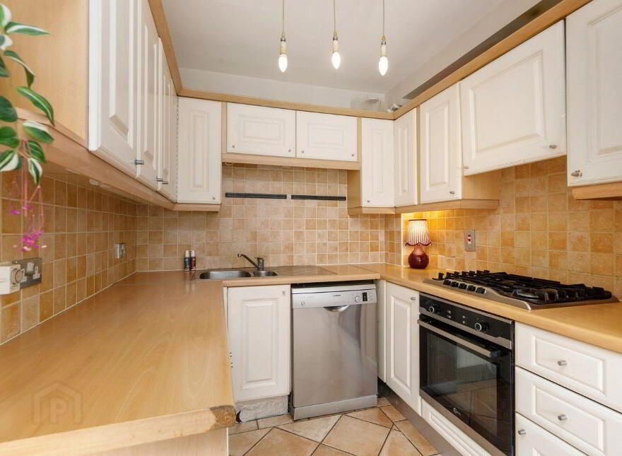 9 Larkfield Grove, Lucan, K78VY98