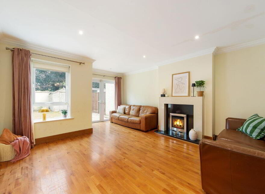 9 Larkfield Grove, Lucan, K78VY98