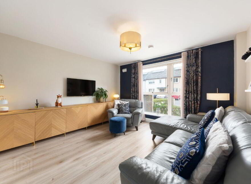 9 St. Helen's Chase, Adamstown, K78T9H2
