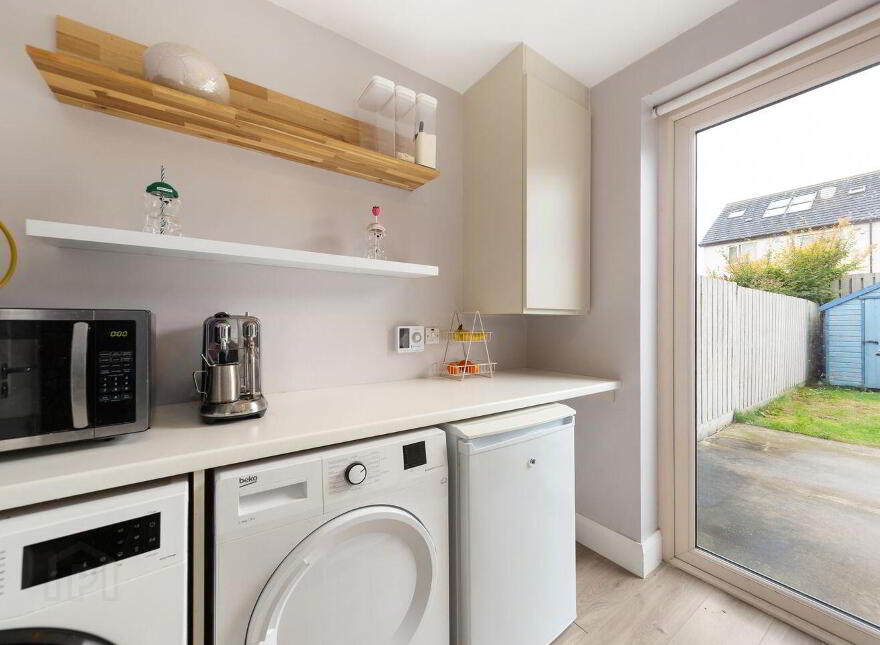 9 St. Helen's Chase, Adamstown, K78T9H2