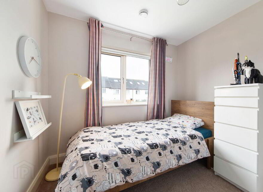 9 St. Helen's Chase, Adamstown, K78T9H2