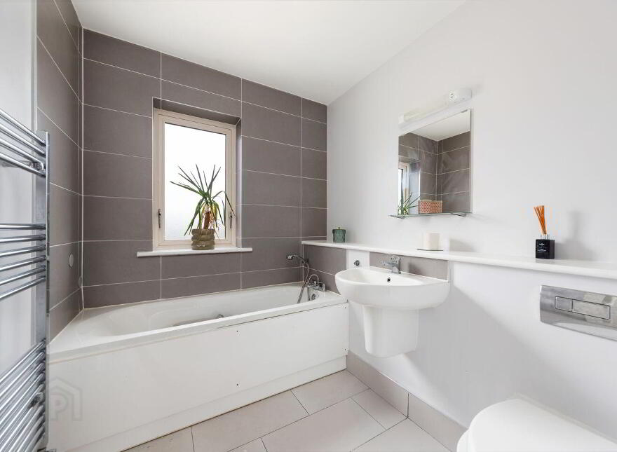 9 St. Helen's Chase, Adamstown, K78T9H2