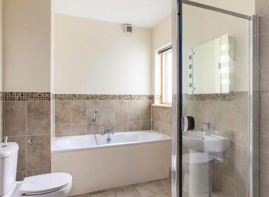 2 Ivy Court, Swords Road, Malahide, K36RY80