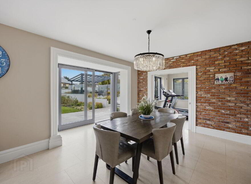 12 Grove Lawn, Malahide, K36FP77