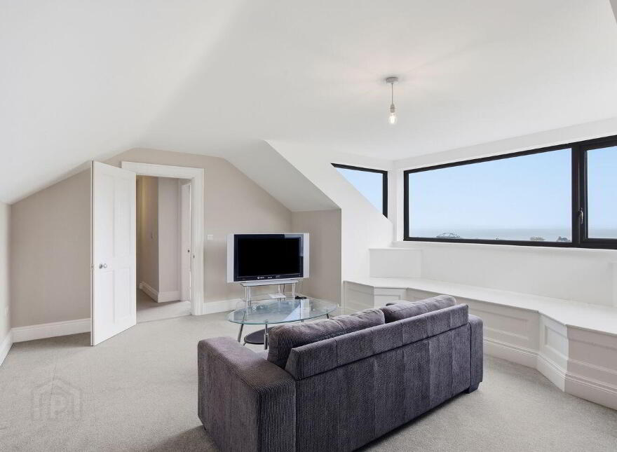 12 Grove Lawn, Malahide, K36FP77