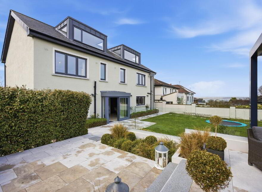 12 Grove Lawn, Malahide, K36FP77