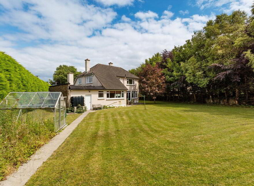 Tigh-Na-Gcoill, Carr's Lane, Balgriffin, Dublin 17, D17VH79