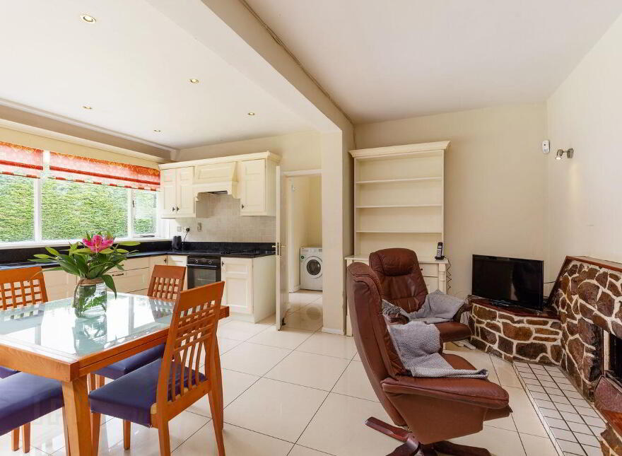 Tigh-Na-Gcoill, Carr's Lane, Balgriffin, Dublin 17, D17VH79