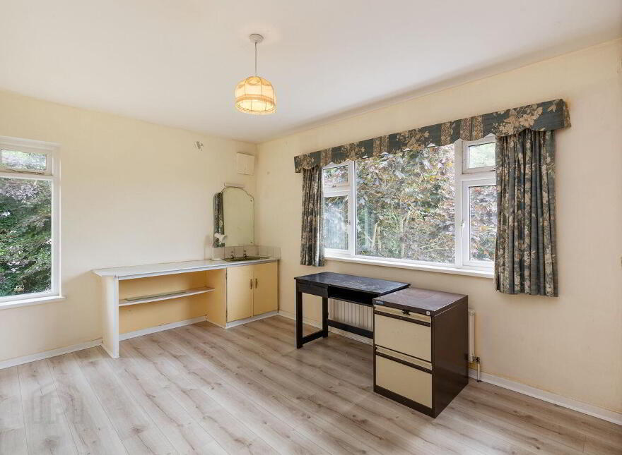 Tigh-Na-Gcoill, Carr's Lane, Balgriffin, Dublin 17, D17VH79