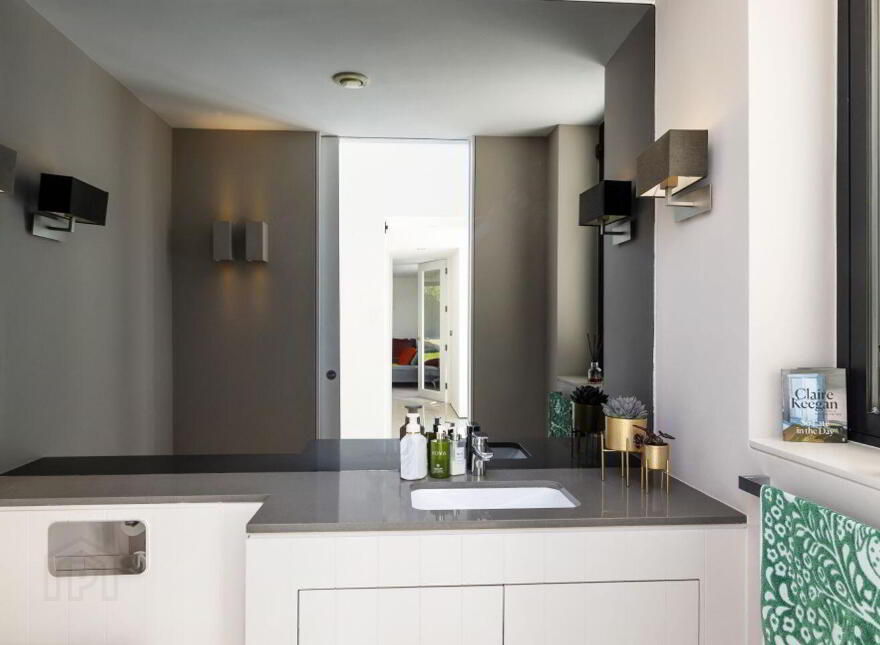 Makasi, Swords Road, Malahide, K36FX37