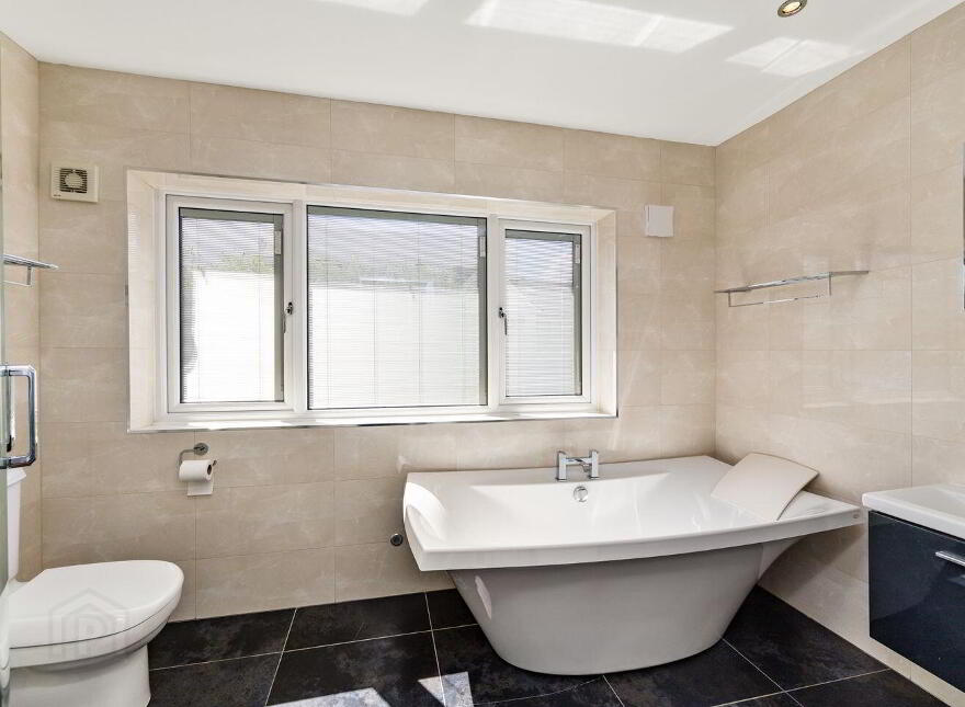 145 Biscayne, Malahide, K36YE09