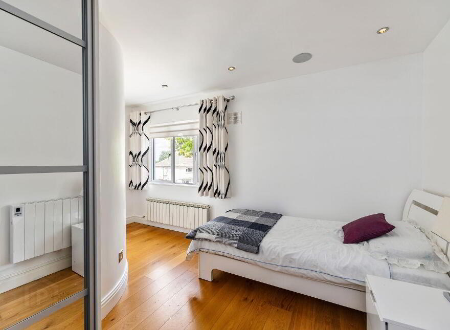 145 Biscayne, Malahide, K36YE09