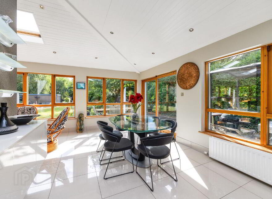 Hermanus, Grove Road, Malahide, K36EK65