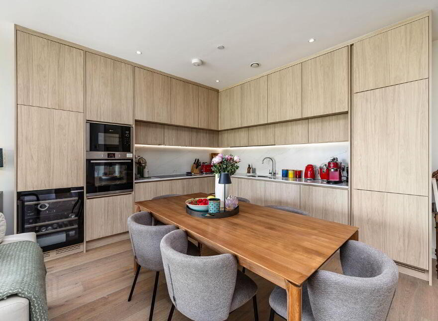 17 The Shore, Seamount Rise Apartments, Malahide, K36FX74