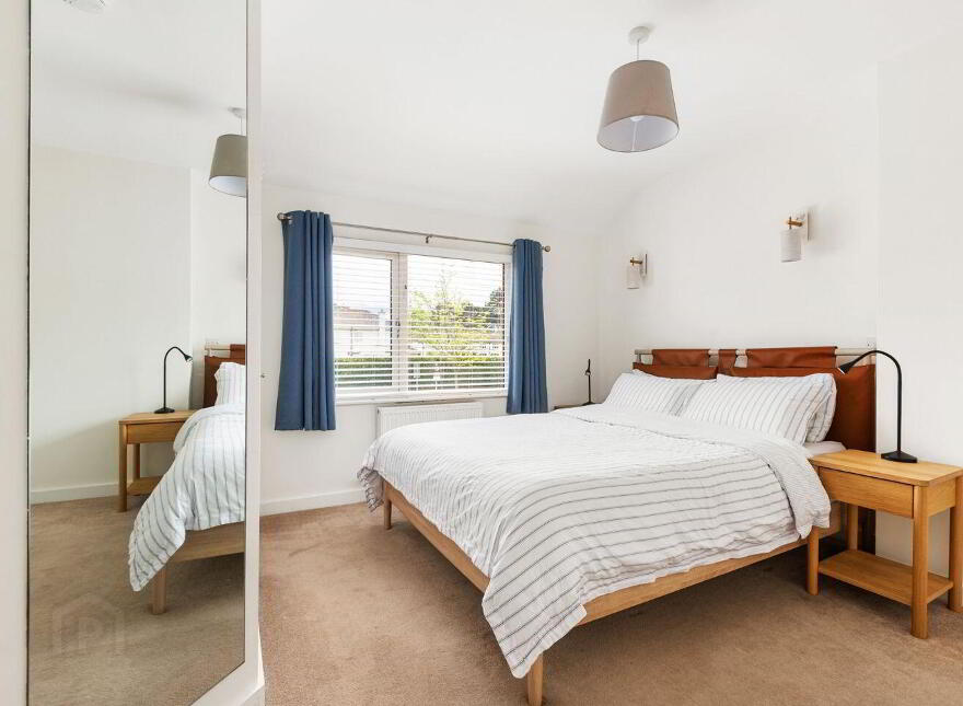 166 Mulvey Park, Dundrum, Dundrum, D14NT28